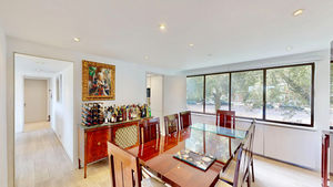 Dining room- click for photo gallery